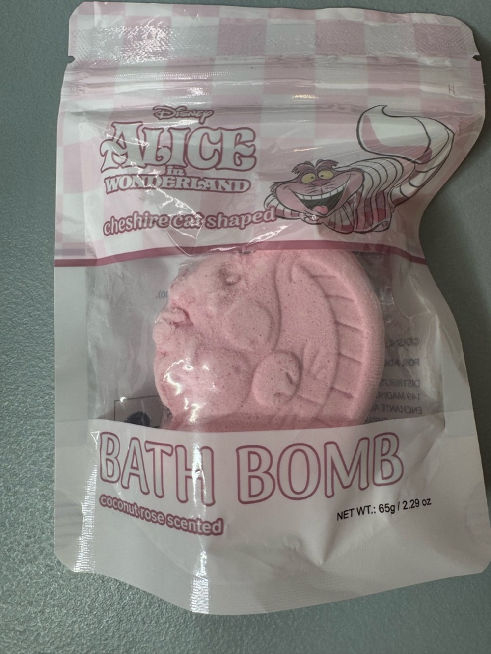 Disney Alice in wonderland Pink Cheshire Cat shaped Bath Bomb coconut rose scent